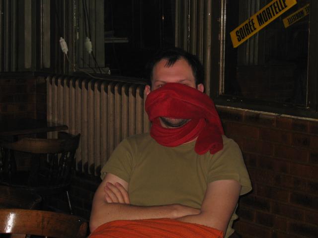 Nicolas (dans l'ombre et incognito)